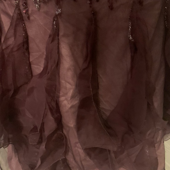 Fouy/Chow Formal Dress - Picture 4 of 9